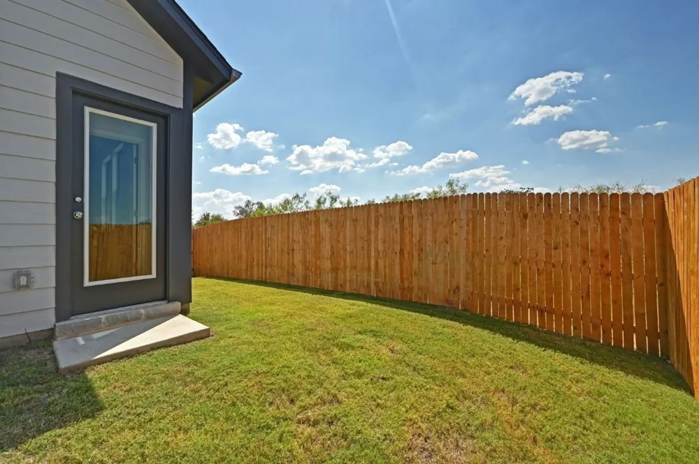 270 Bendecido Loop Elgin, TX 78621