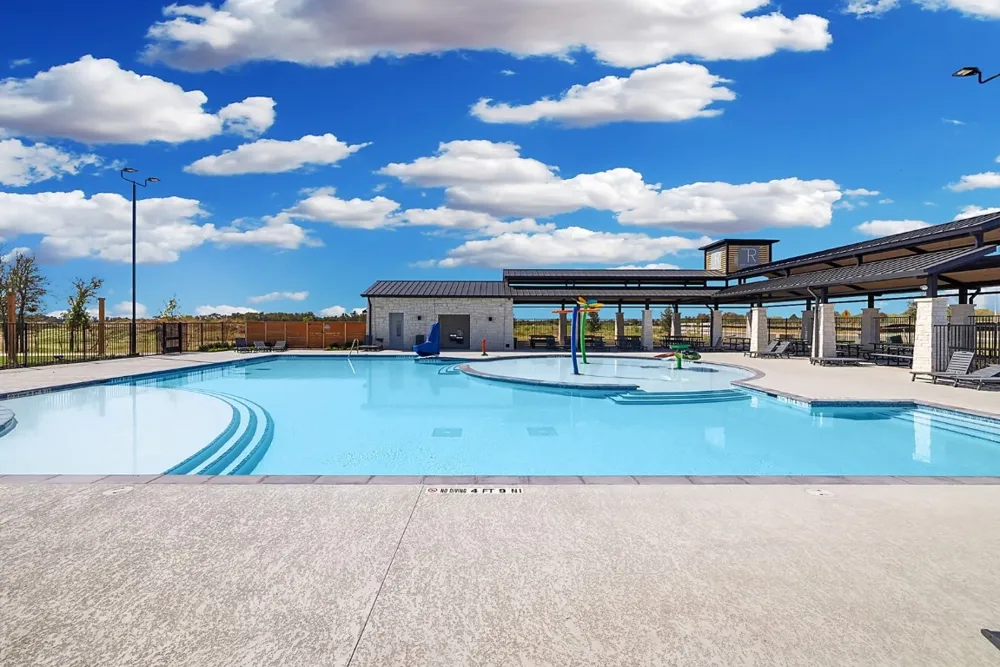 270 Bendecido Loop Elgin, TX 78621