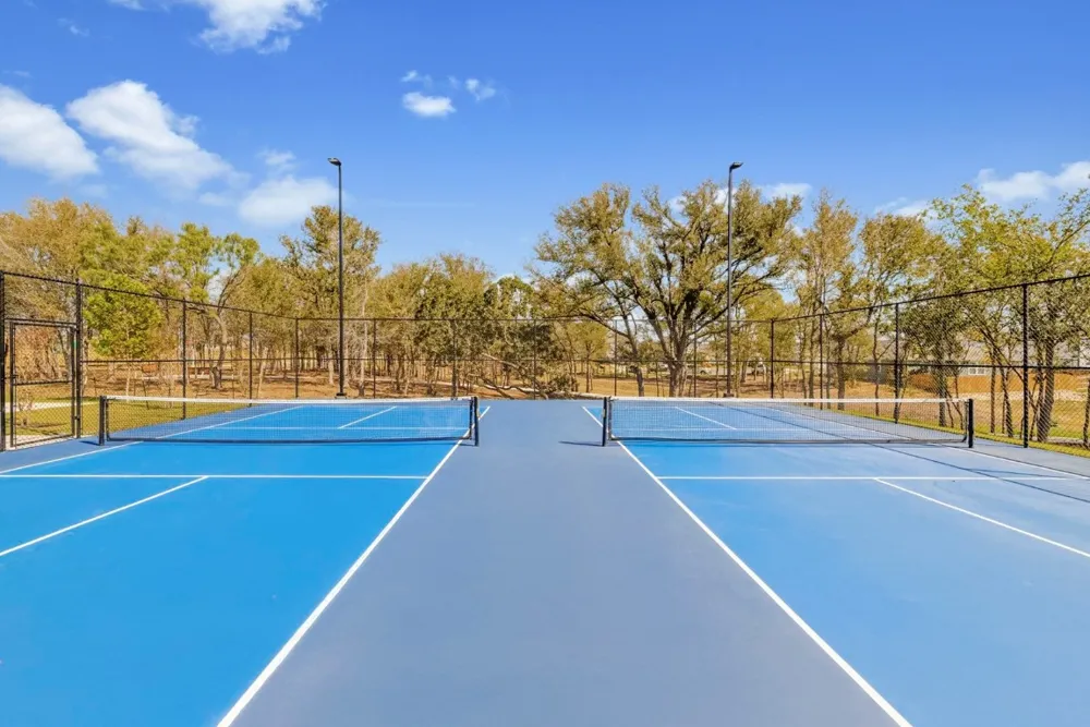 270 Bendecido Loop Elgin, TX 78621