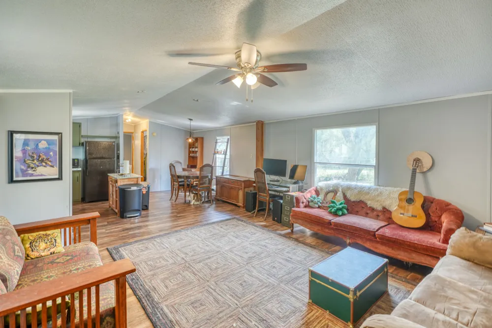 545 County Road 258 Bertram, TX 78605