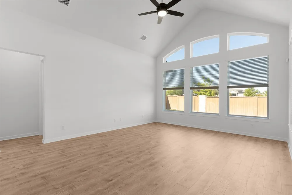 328 Ridgewell Loop Georgetown, TX 78633