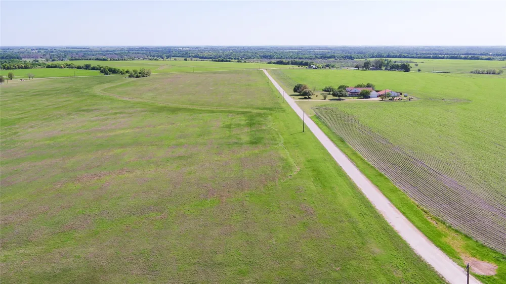 County Road 418 Thorndale, TX 76577