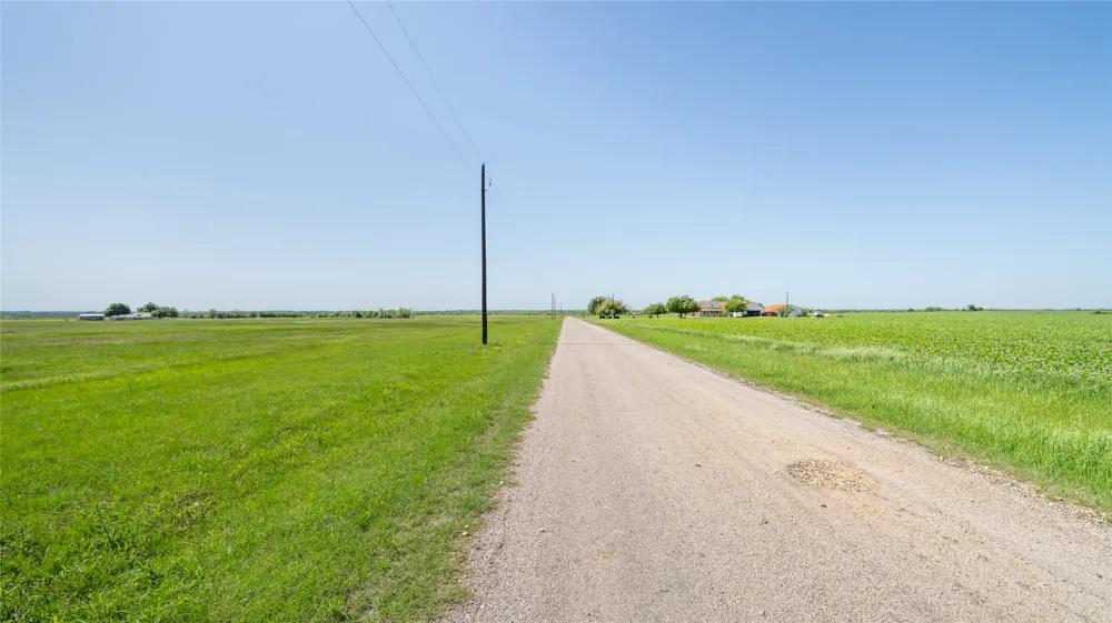 County Road 418 Thorndale, TX 76577