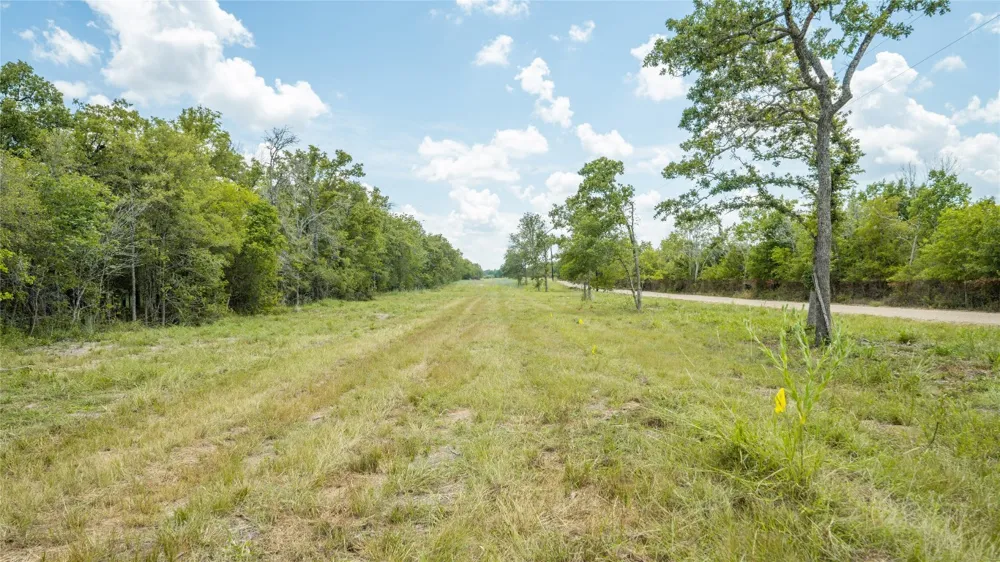 418 County Road 405 Buckholts, TX 76518
