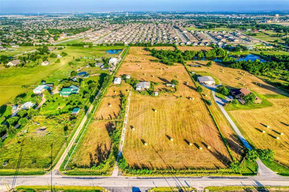 21602 Martin Lane Pflugerville, TX 78660