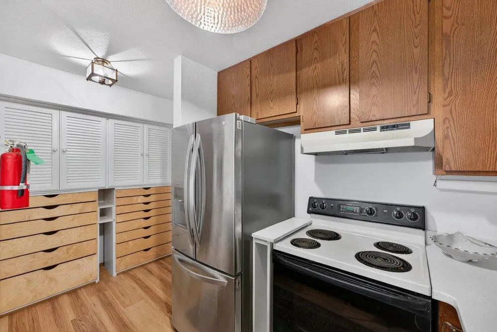 121 Vista Prieta Santa Cruz, CA 95062