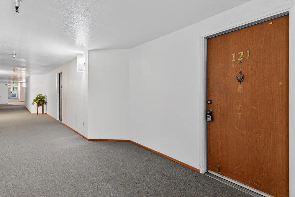 121 Vista Prieta Santa Cruz, CA 95062