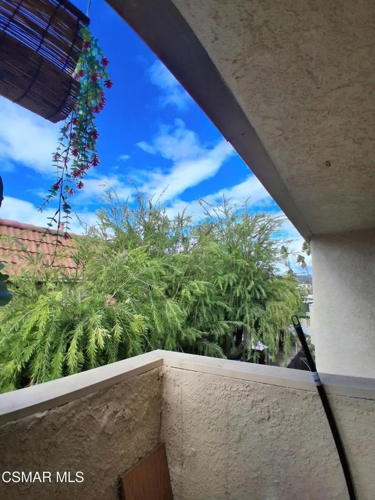 1246 Patricia Avenue #28 Simi Valley, CA 93065