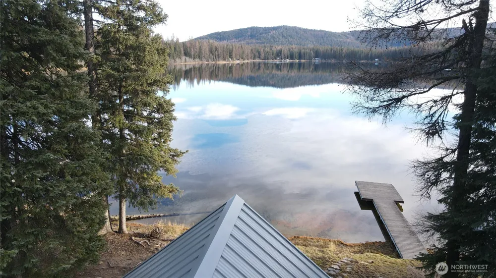 5 Moore Riverside, WA 98840