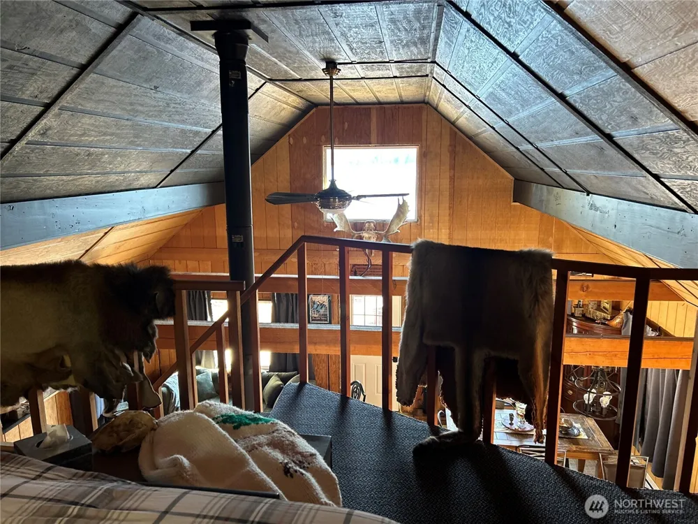 5 Moore Riverside, WA 98840