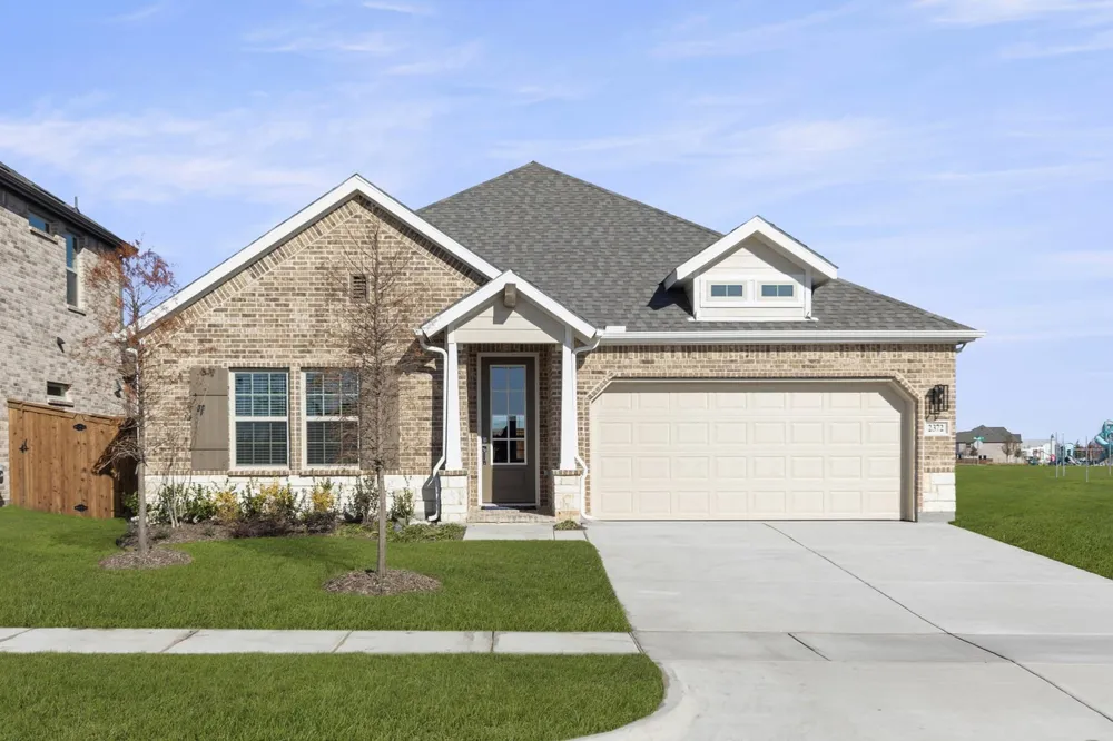 2372 Bell Way Forney, TX 75126