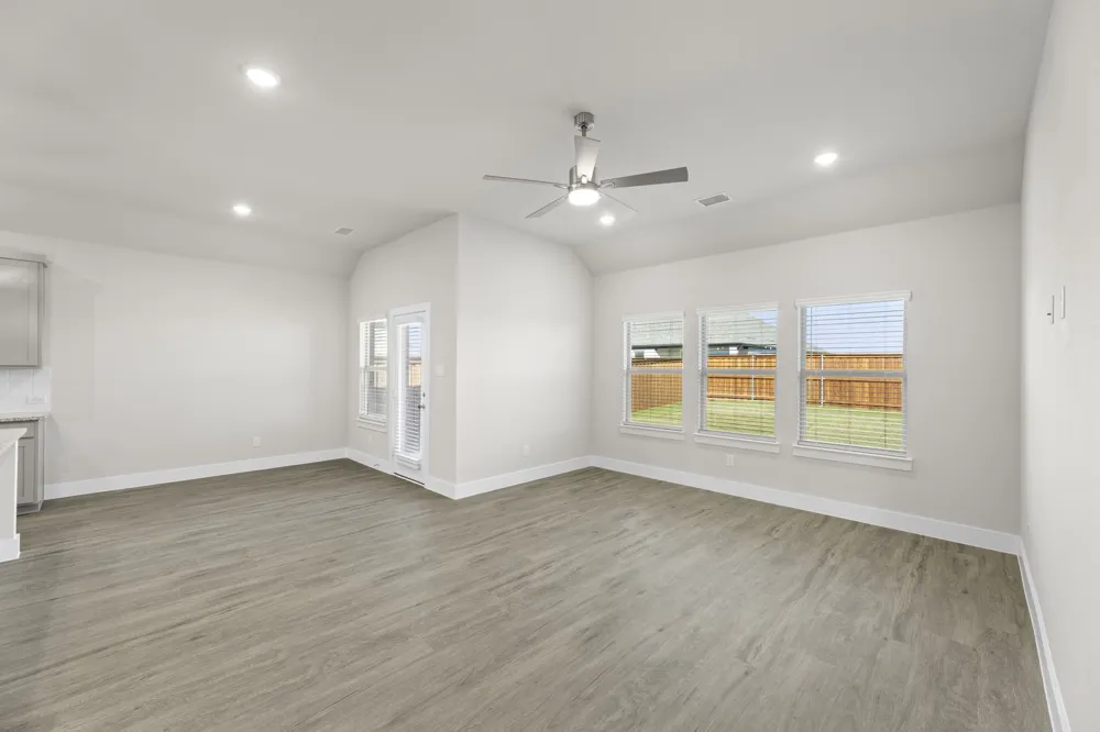 2372 Bell Way Forney, TX 75126