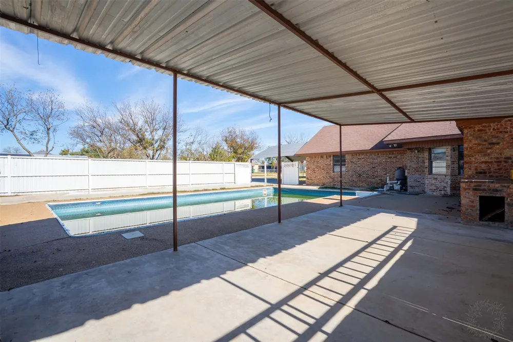 601 Henry St Street Dublin, TX 76446