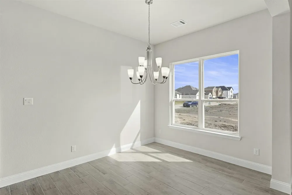 808 Stone Eagle Drive Azle, TX 76020
