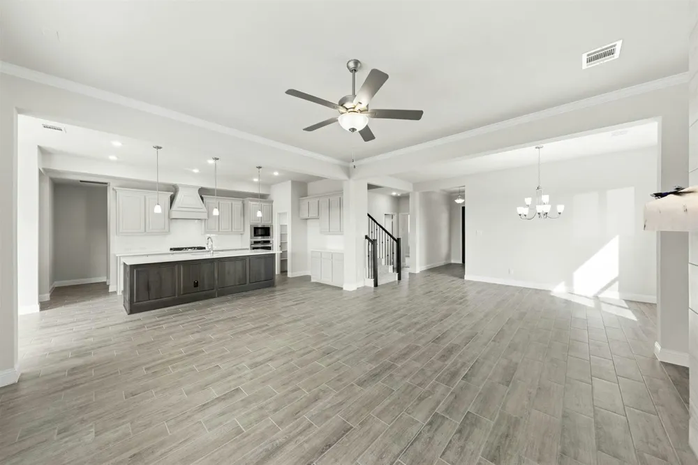 808 Stone Eagle Drive Azle, TX 76020