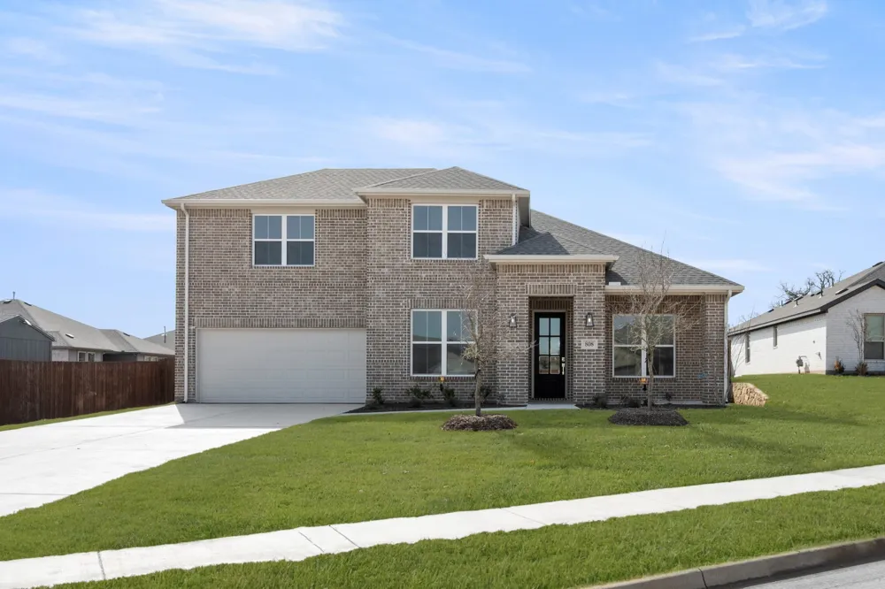 808 Stone Eagle Drive Azle, TX 76020