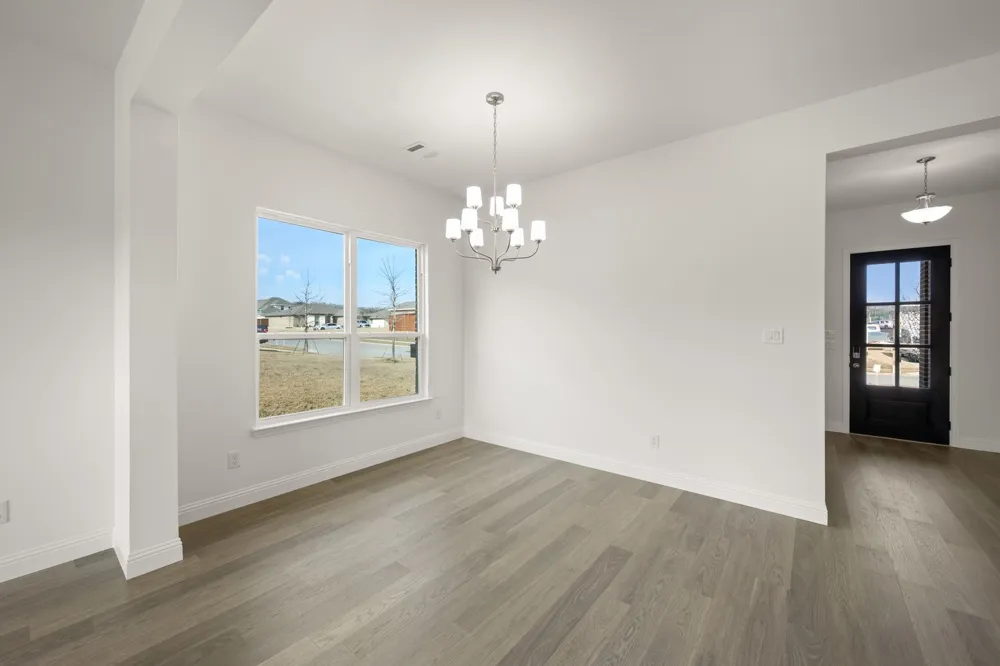 808 Stone Eagle Drive Azle, TX 76020