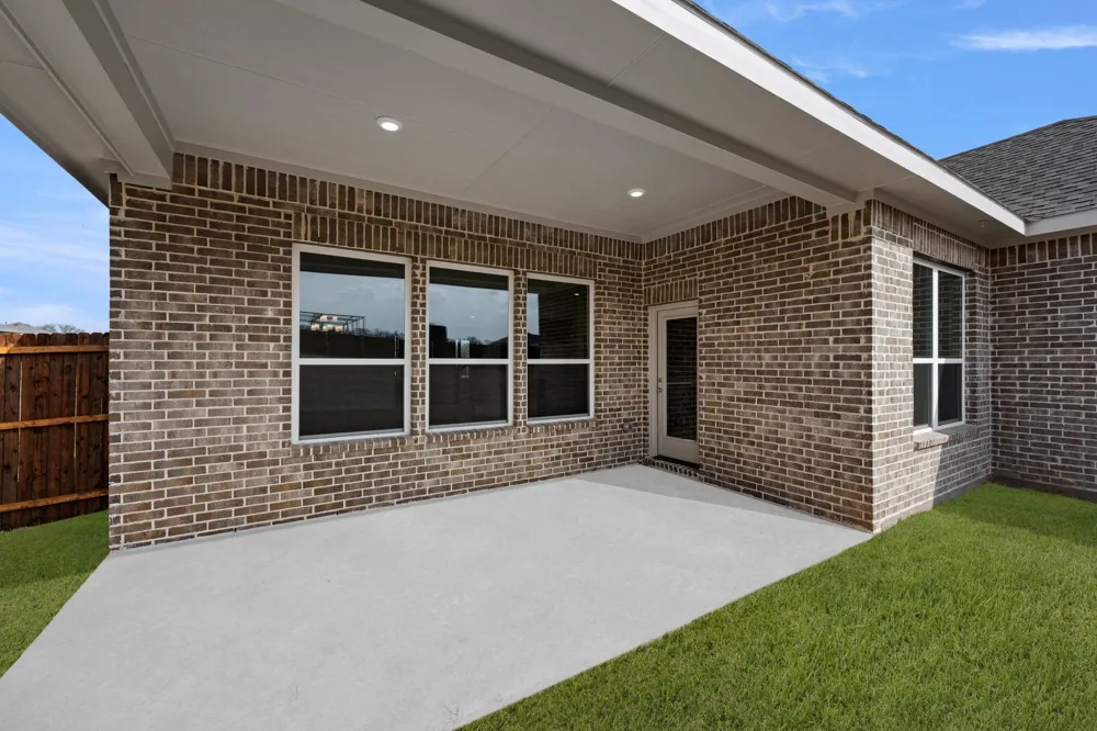 808 Stone Eagle Drive Azle, TX 76020