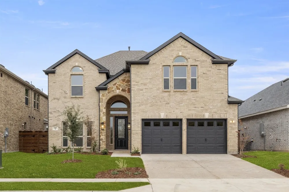 1909 Fall Creek Cove Mesquite, TX 75181