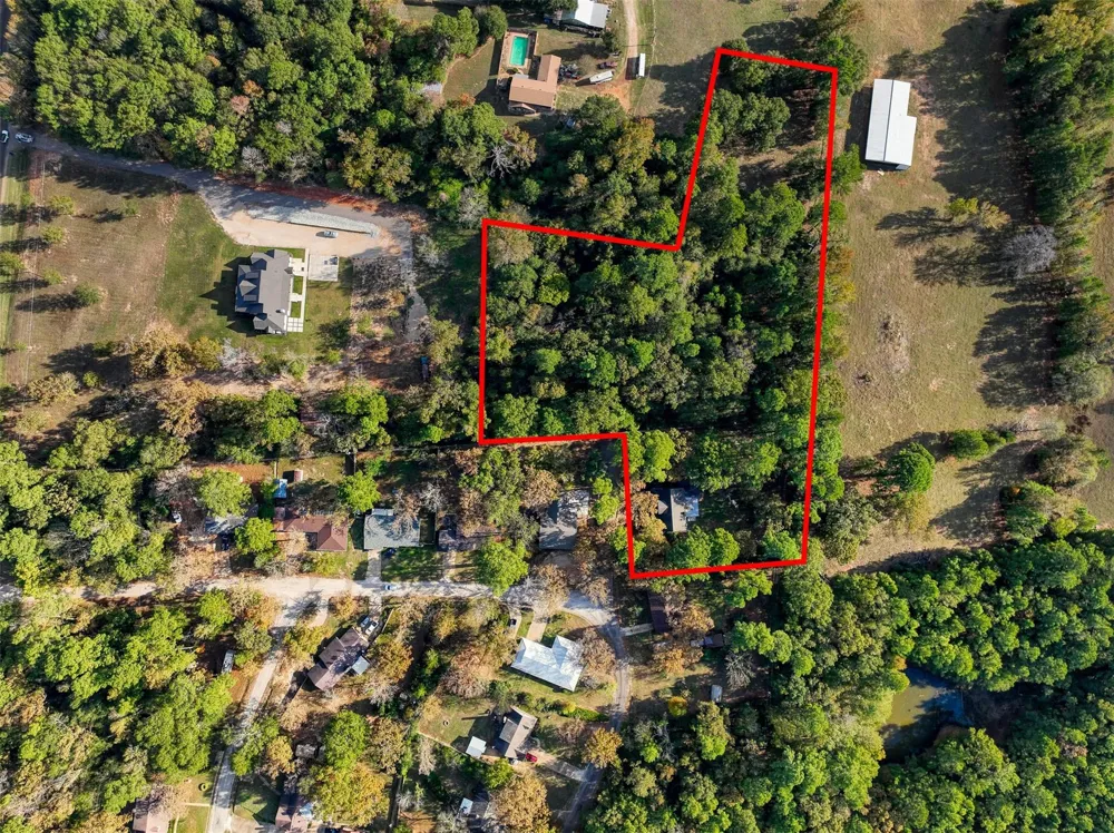 408 Robinhood Circle Crockett, TX 75835
