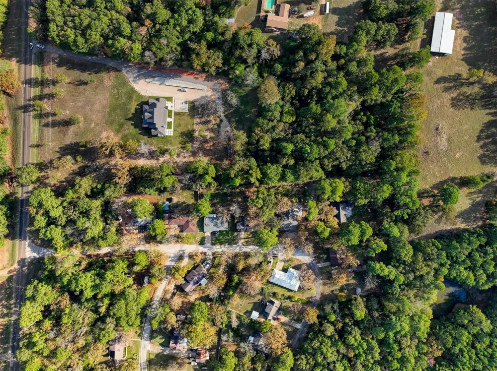 408 Robinhood Circle Crockett, TX 75835