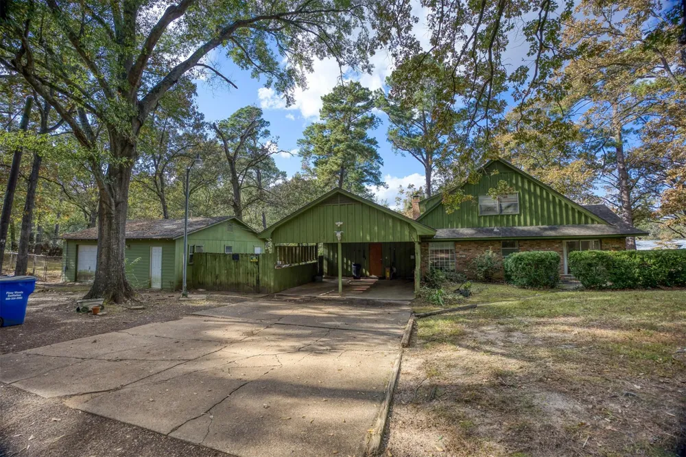 408 Robinhood Circle Crockett, TX 75835