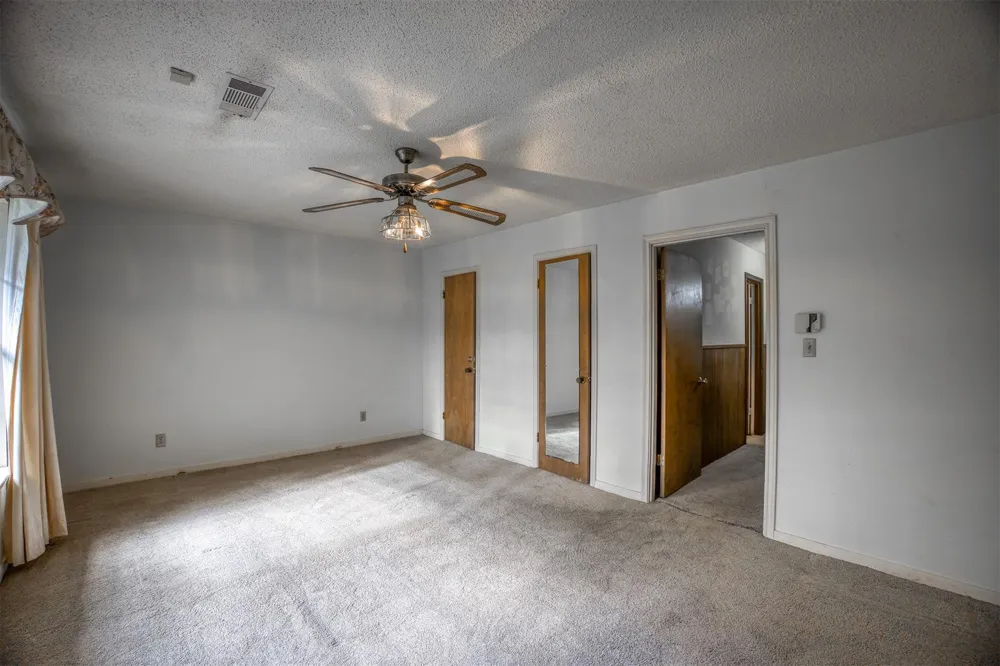 408 Robinhood Circle Crockett, TX 75835