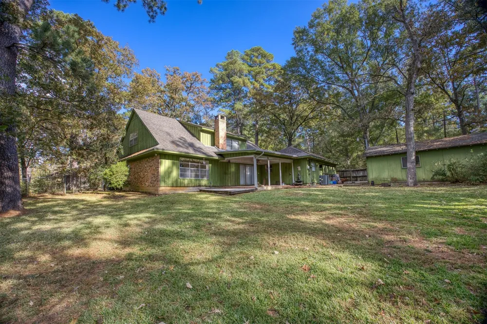 408 Robinhood Circle Crockett, TX 75835