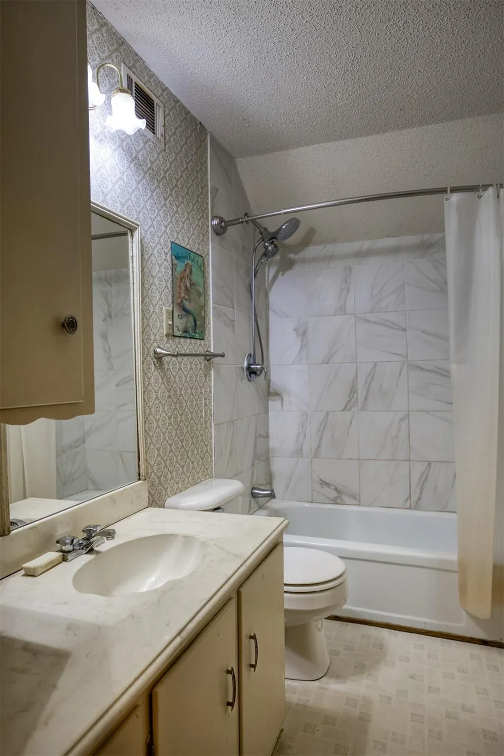 408 Robinhood Circle Crockett, TX 75835