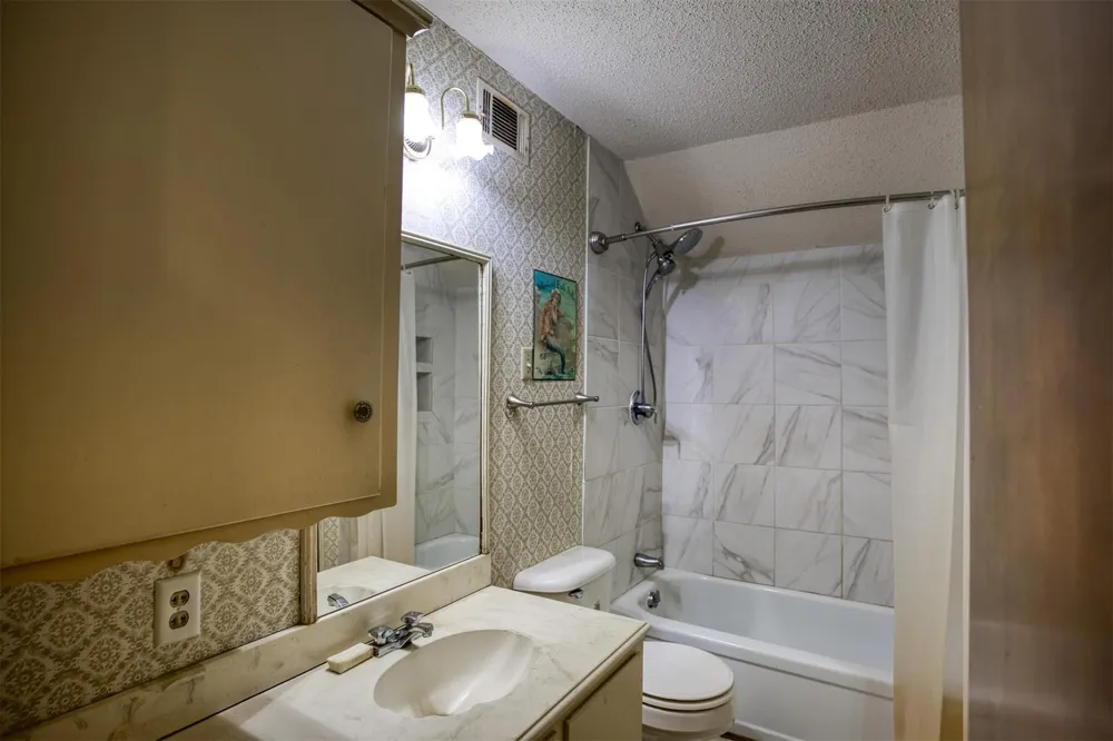 408 Robinhood Circle Crockett, TX 75835