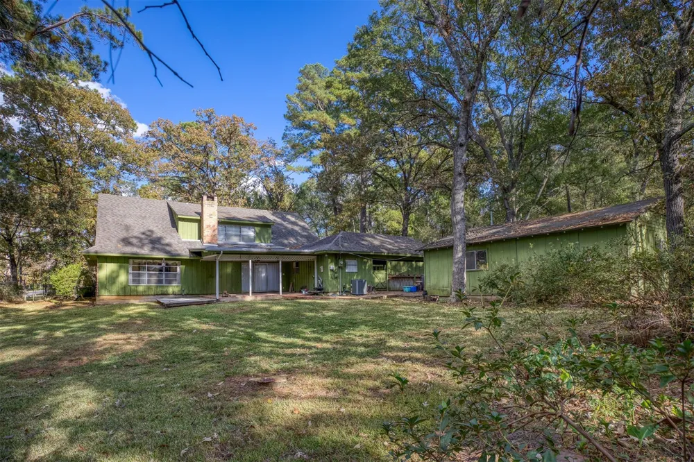 408 Robinhood Circle Crockett, TX 75835