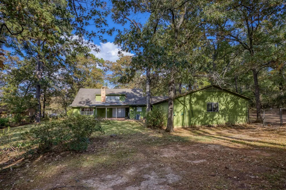 408 Robinhood Circle Crockett, TX 75835