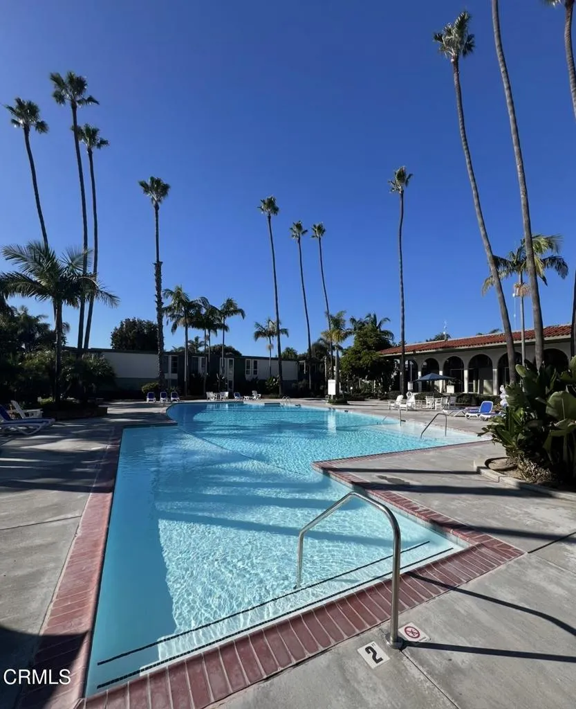 3700 Dean Drive #902 Ventura, CA 93003