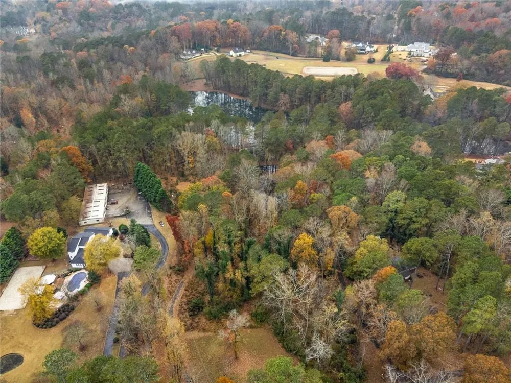 3116 MH BATESVILLE ROAD Woodstock, GA 30188