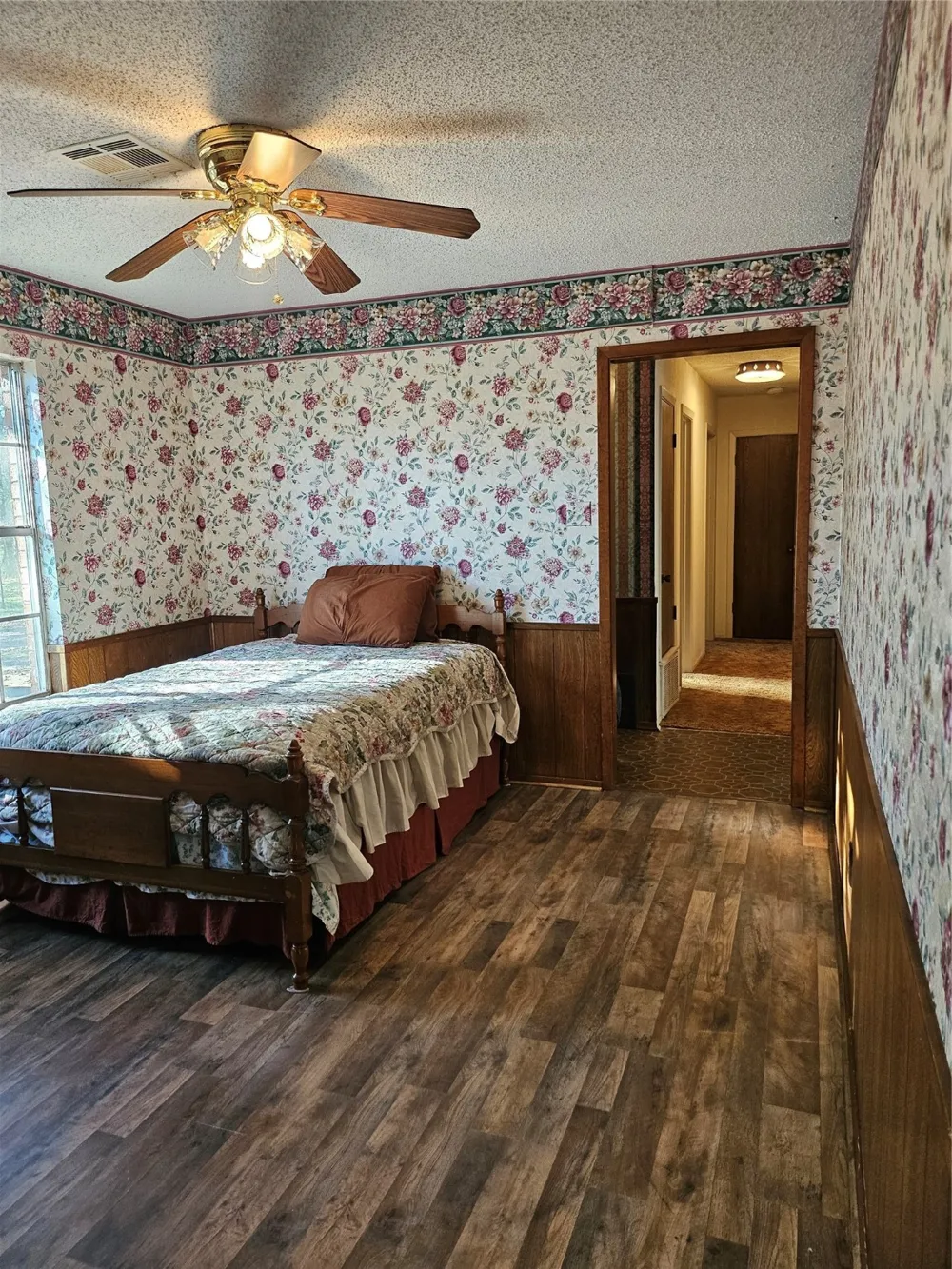 1447 Red Gate Road Mart, TX 76664