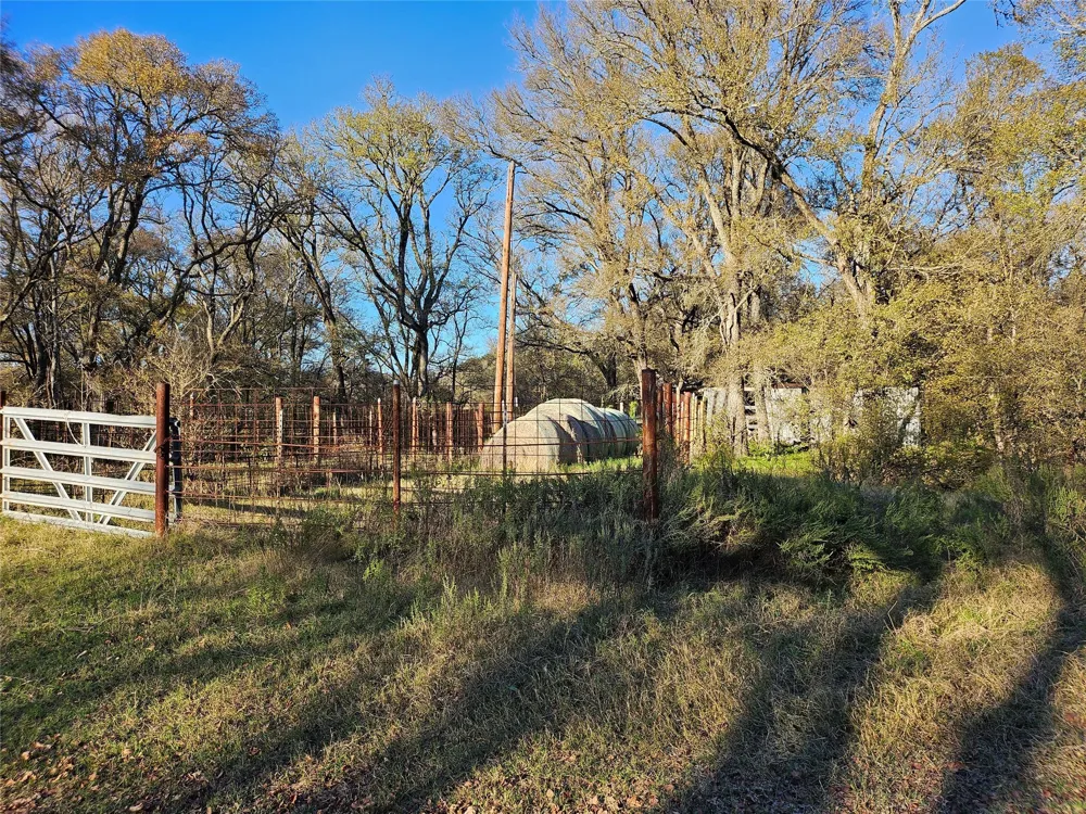 1447 Red Gate Road Mart, TX 76664