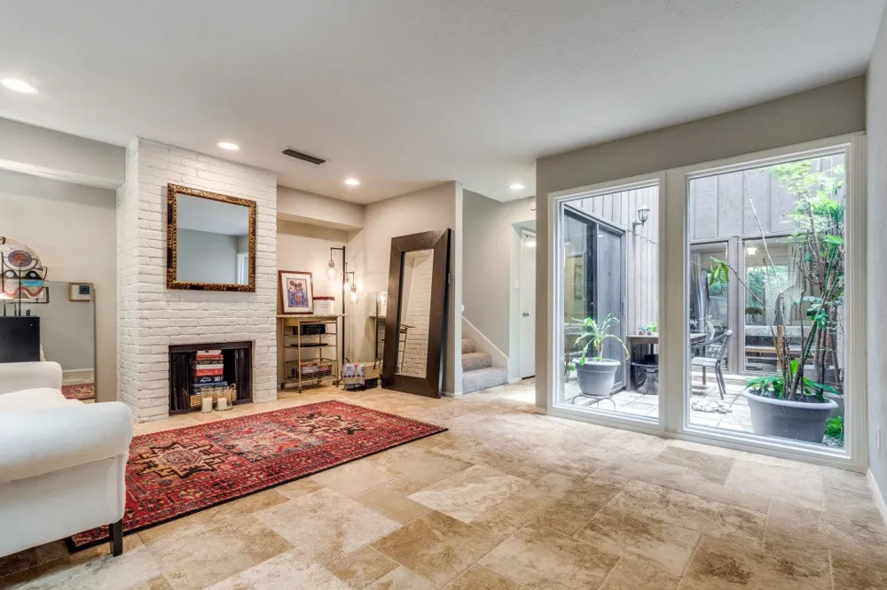 3736 Vitruvian Way #D5