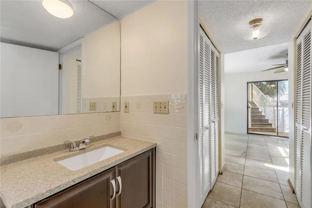 824 EEL AVENUE New Smyrna Beach, FL 32169