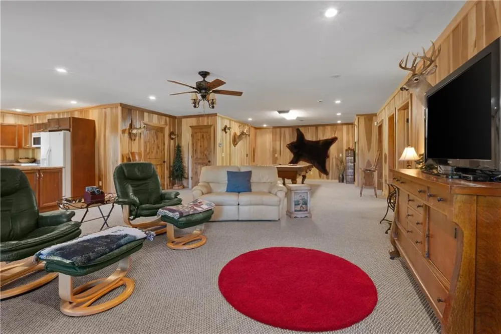1466 County Rd 59 Roanoke, AL 36274