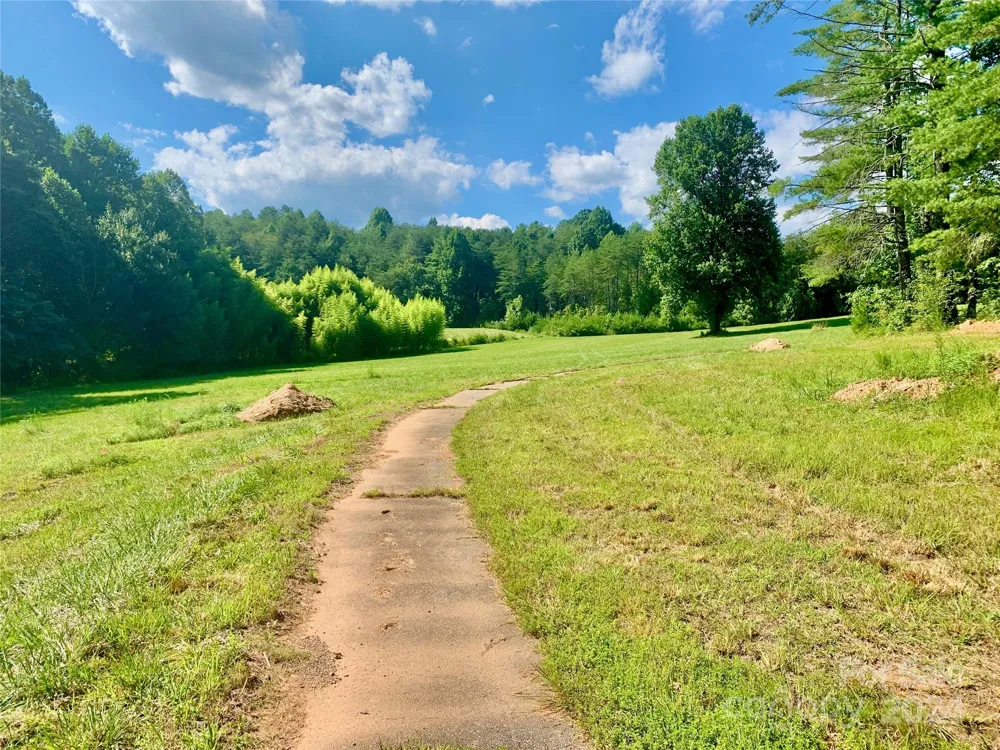 2.81 acres, 4098 Derbyshire Lane #G32 Lenoir, NC 28645