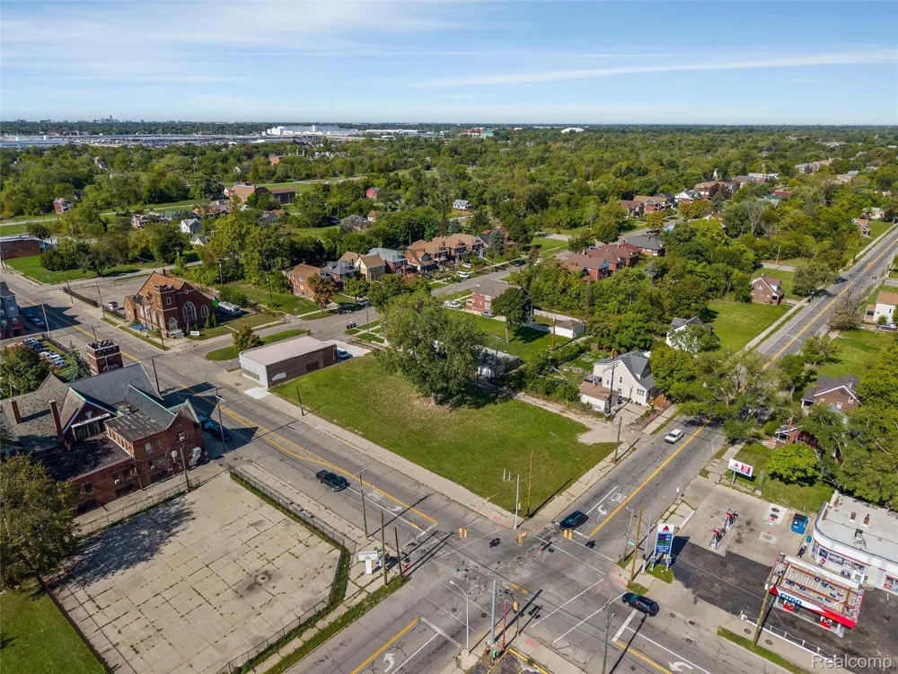 14345 Kercheval Street Detroit City, MI 48215
