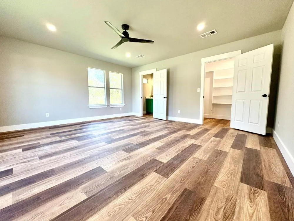 102 Terral Ct Cameron, TX 76520