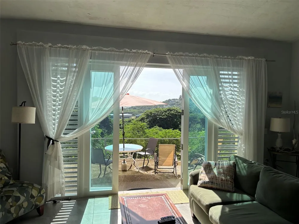 Number 28 DESTINO Vieques, PR 00765