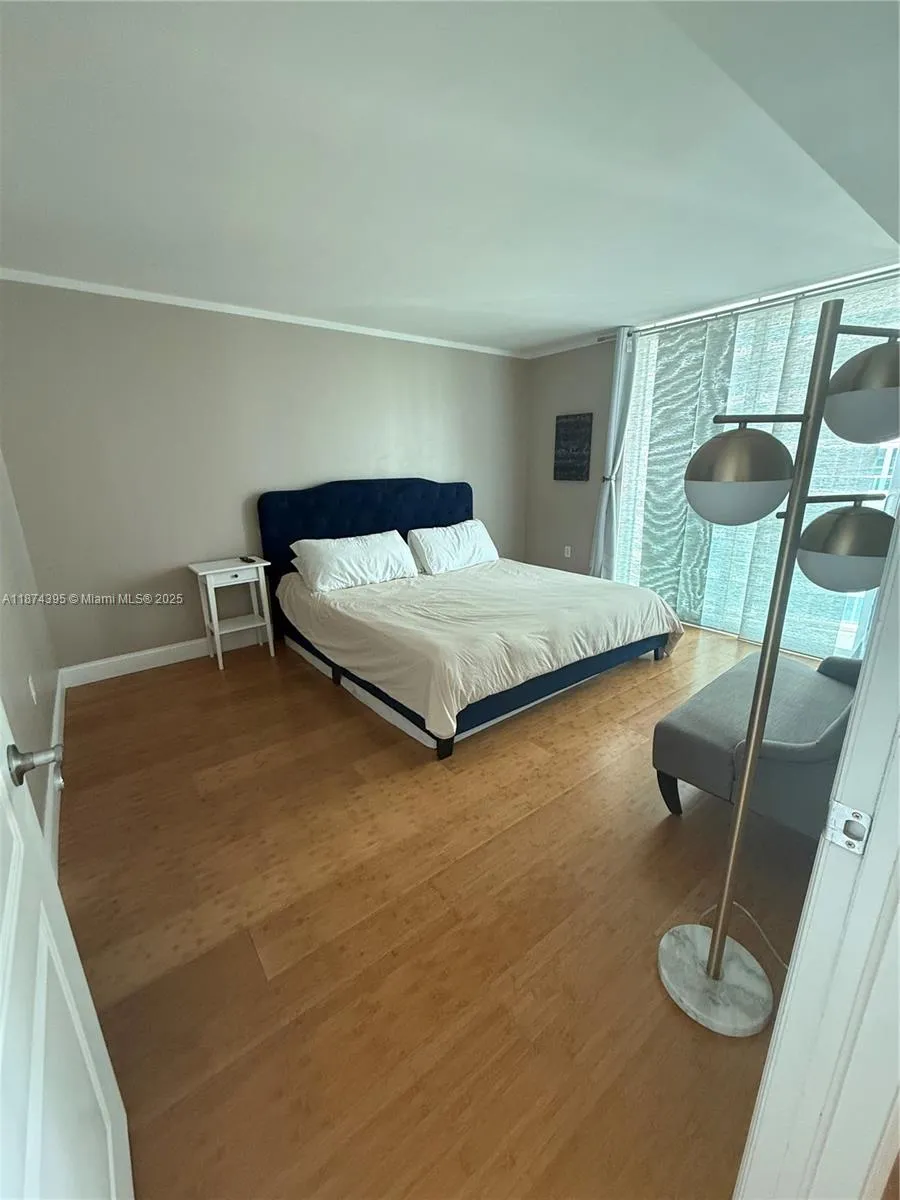 2101 Brickell Ave #508 Miami, FL 33129