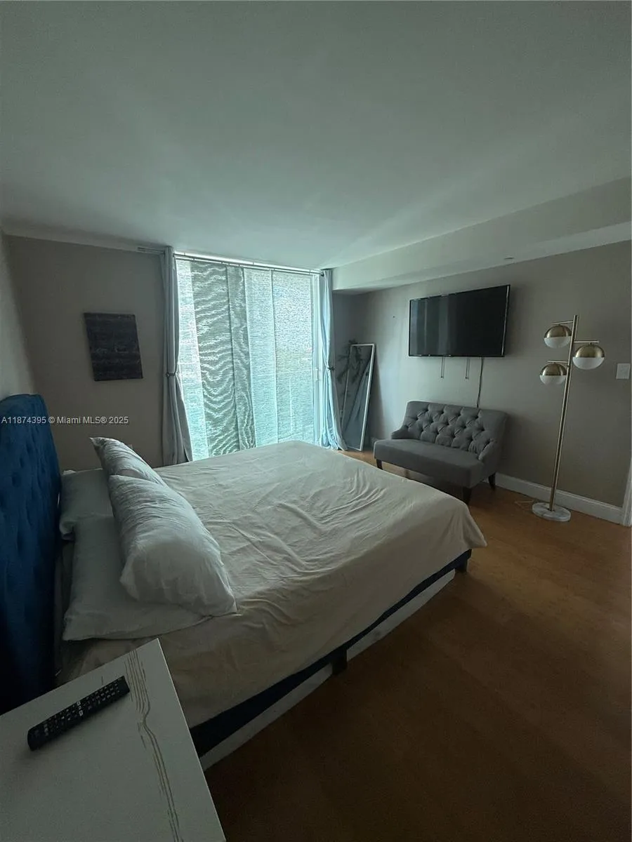 2101 Brickell Ave #508 Miami, FL 33129