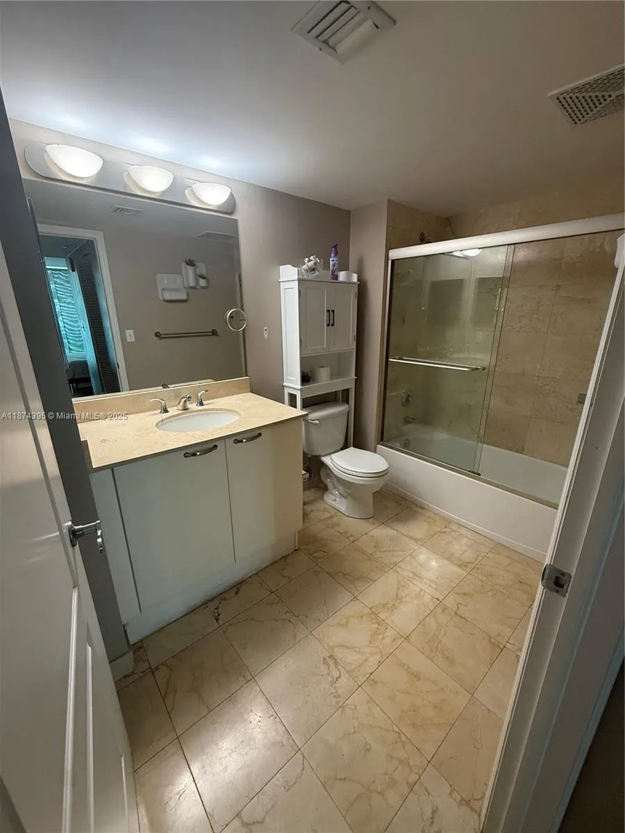 2101 Brickell Ave #508 Miami, FL 33129