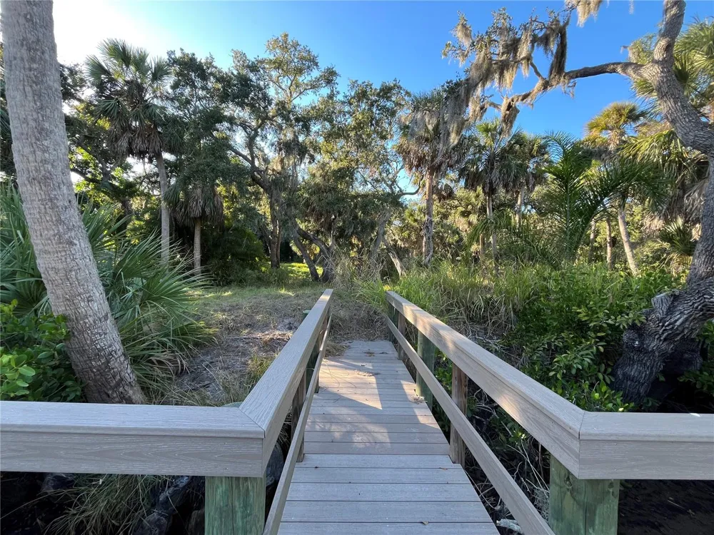 4407 S SHADE AVENUE Sarasota, FL 34231