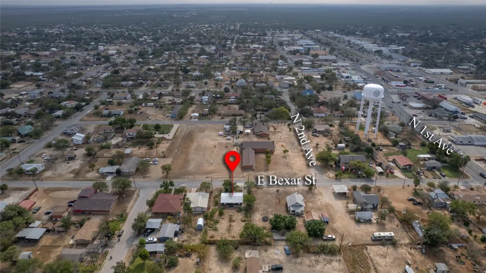 315 E Bexar Street Crystal City, TX 78839