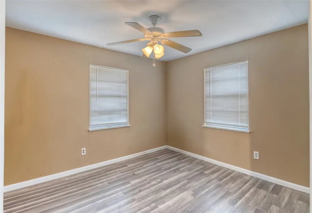 315 E Bexar Street Crystal City, TX 78839