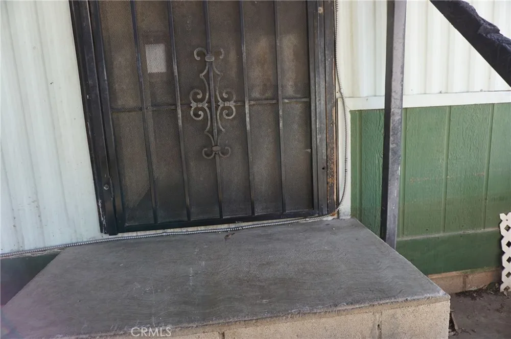 15246 Plum Street Cabazon, CA 92230
